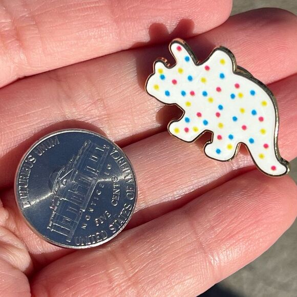 Dinosaur White Frosted Animal Cookie Enamel Pin - Picture 7 of 9